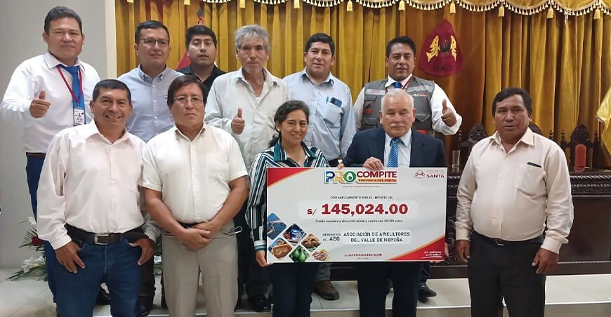 Procompite cofinancia con S/145 000 a asociación apicultora de Moro en Ancash Perú