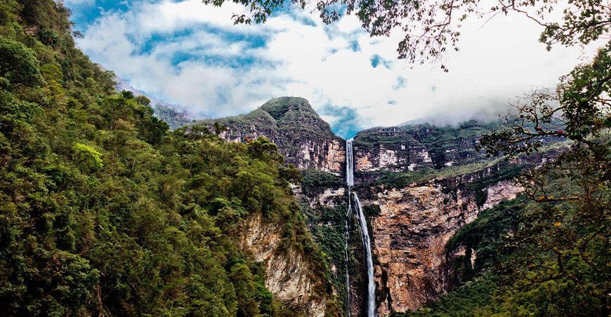 Revista Travel + Leisure destaca a la región Amazonas como destino ecológico y cultural Catarata Gocta Perú