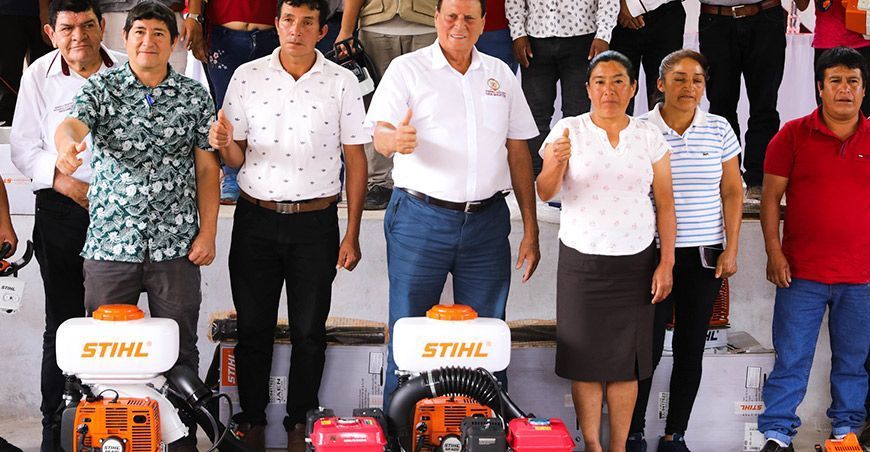 Entregan equipos y herramientas a caficultores de San Miguel en San Martín Perú