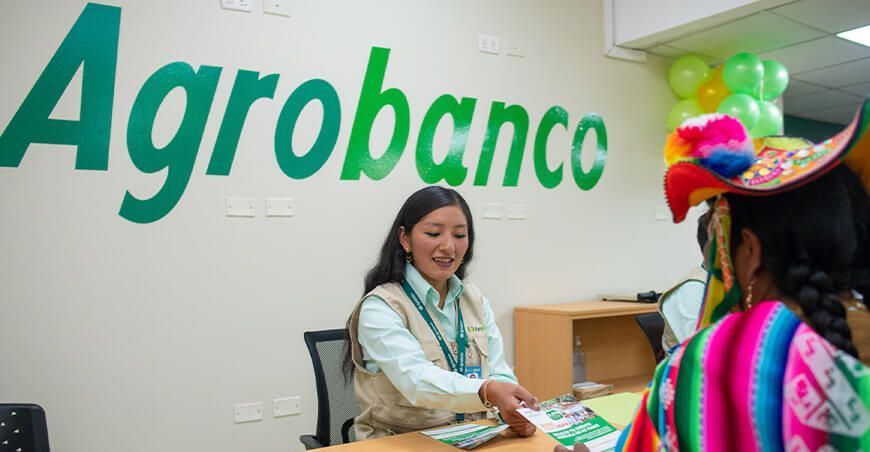 Agrobanco créditos a productores agrarios Perú