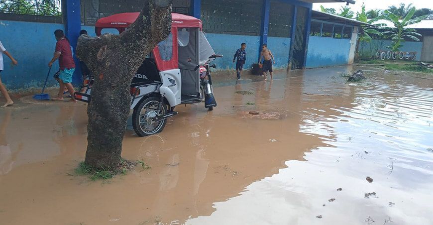 lluvia en la selva Perú