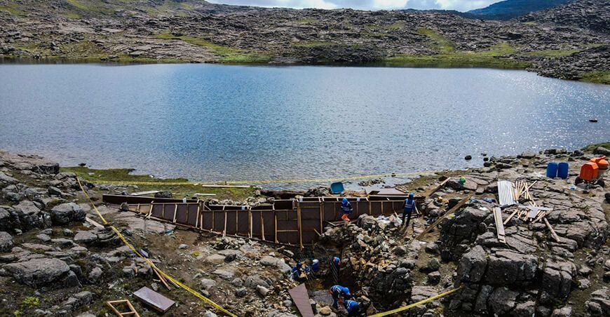 siembra y cosecha de agua qochas Perú