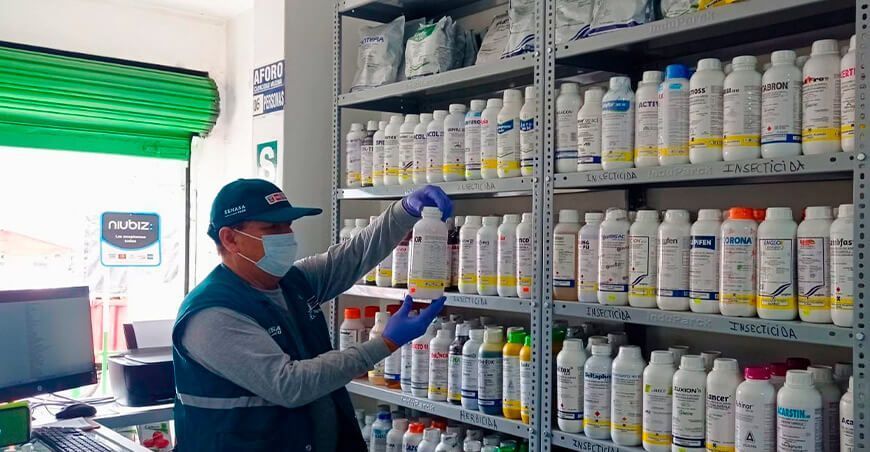 Senasa fiscaliza permanentemente la comercialización de plaguicidas agrícolas a nivel nacional