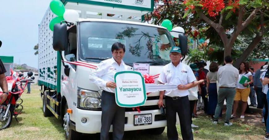Entregan moderna flota vehicular y equipos de investigación para impulsar servicios tecnológicos agrarios