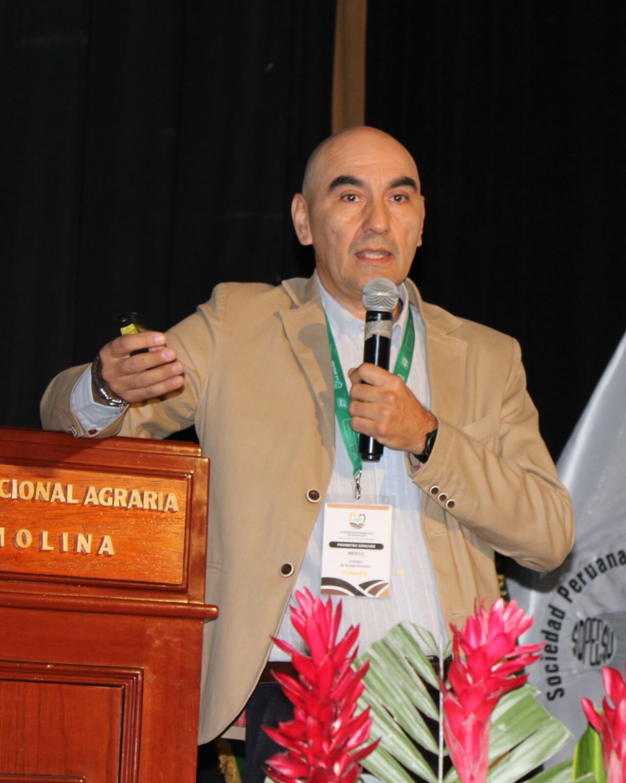 Dr. Prometeo Sánchez García