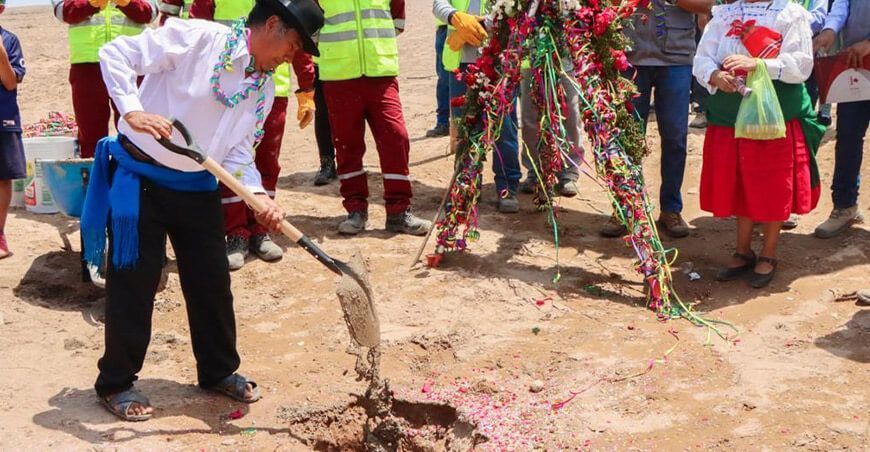 Construcción de canal de riego beneficiará a 150 familias productoras en Inclán en Tacna Perú