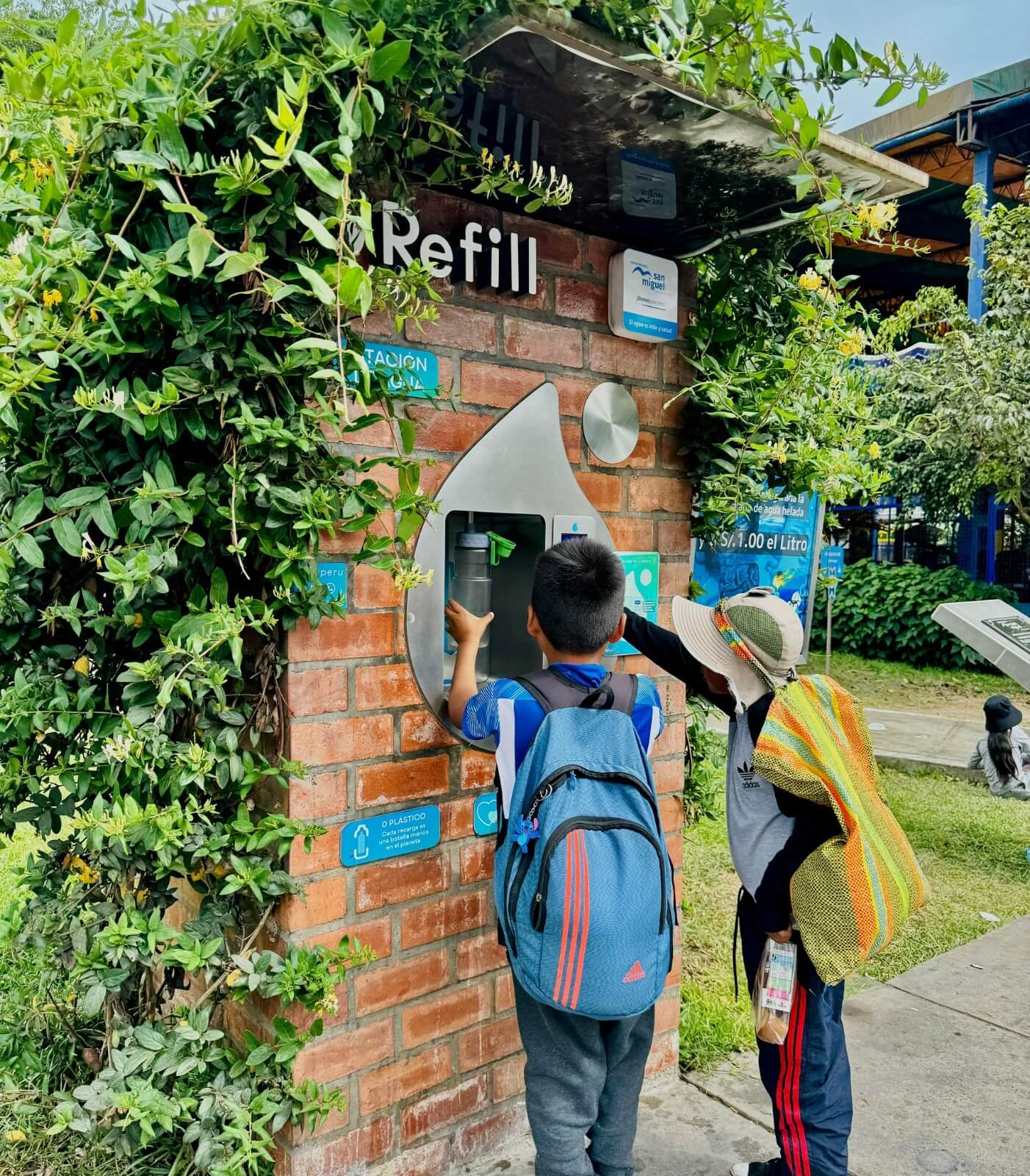 Refill Democratizando el acceso al agua segura y sin plástico