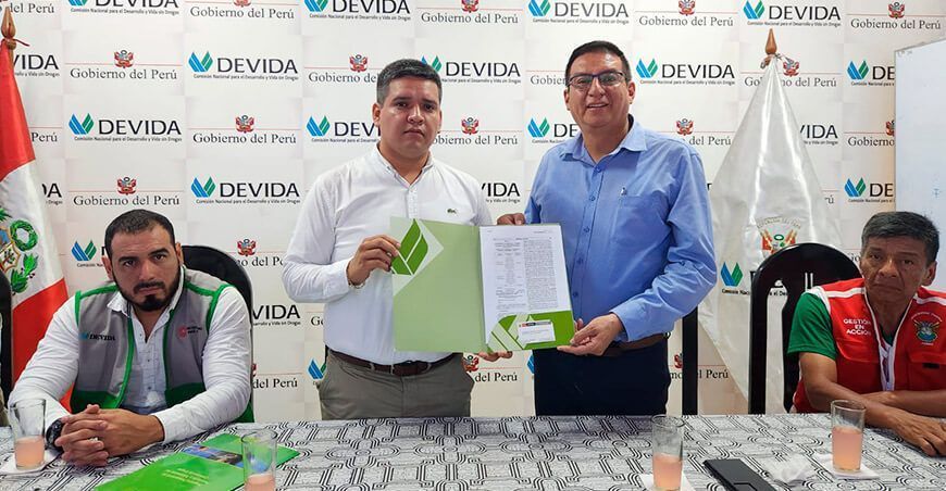 Devida beneficiará a 490 familias cacaoteras en 6 comunidades nativas del Trapecio Amazónico