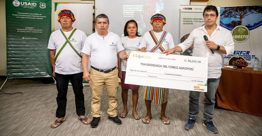 Entregan financiamiento por S/147 000 a productores forestales no maderables de comunidades nativas en Loreto