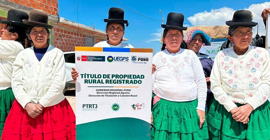 Midagri entrega de títulos de propiedad rural Puno Perú