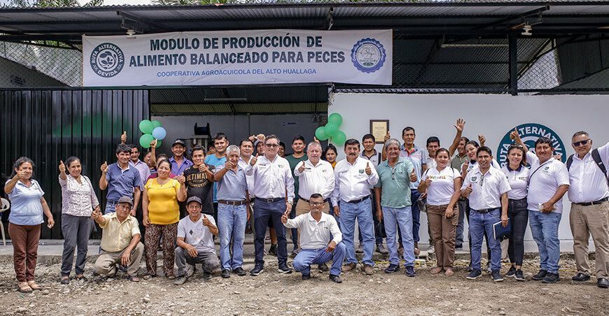 Inauguran planta procesadora de alimentos para peces Devida San Martín Perú