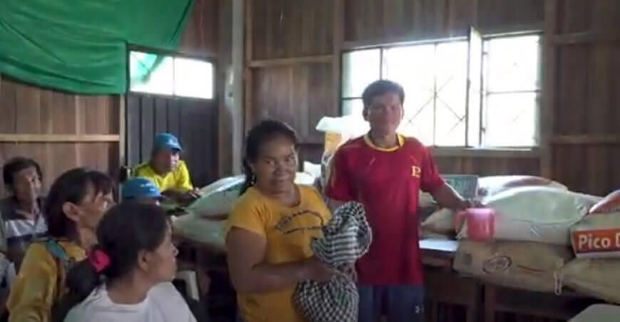 Ocho Sur dona 7.5 TM de alimentos a comunidades indígenas afectadas por desborde del río Aguaytia