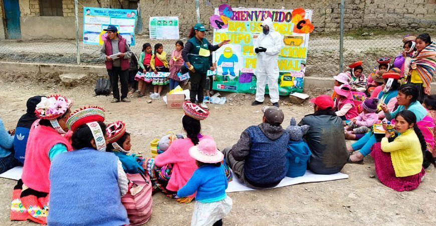 Escuelas de Campo de Agricultores (ECAs) del Senasa