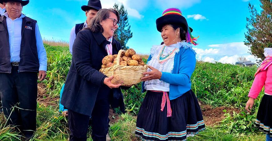 CITE Papa colabora en la producción del documental “Nuestra papa” de Latina TV
