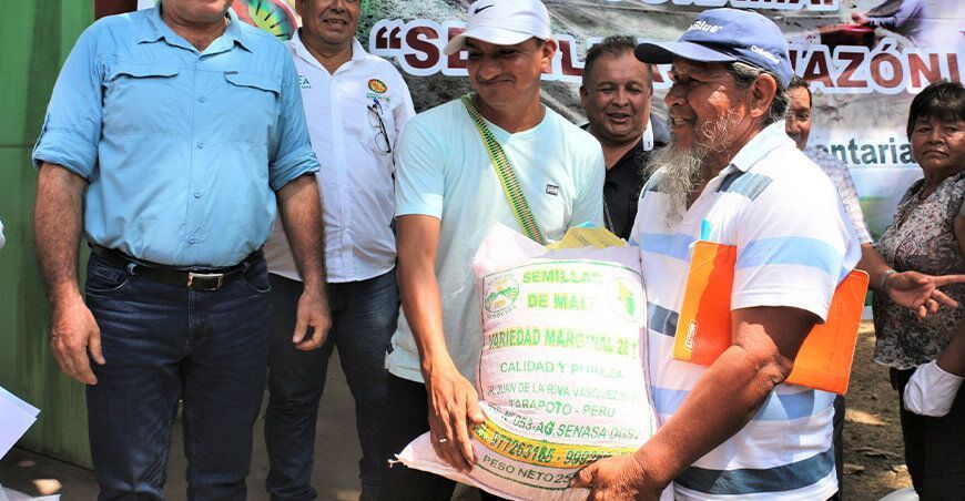 : Productores recibieron 80 toneladas de semillas de maíz, arroz, menestras y hortalizas