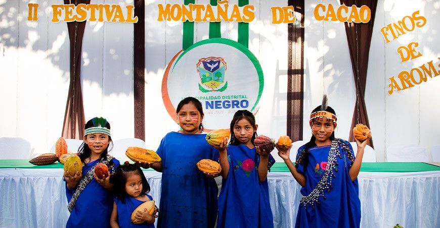 Festival Montañas de Cacao Finos de Aromas” en Río Negro Junín Perú