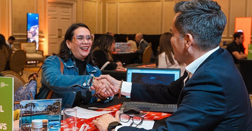 Perú impulsa oferta turística con rueda de negocios en Chile