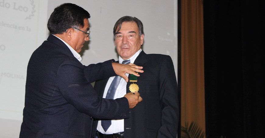 Reconocimiento al Mg. Sc. Lorenzo Hurtado Leo Facultad de Agronomía de la Universidad Nacional Agraria La Molina UNALM