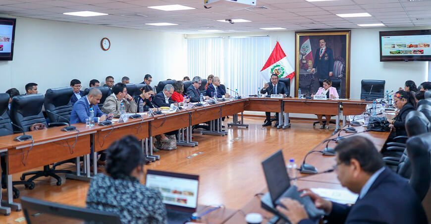 el ministro de Desarrollo Agrario y Riego, Ángel Manero Comisión Agraria del Congreso