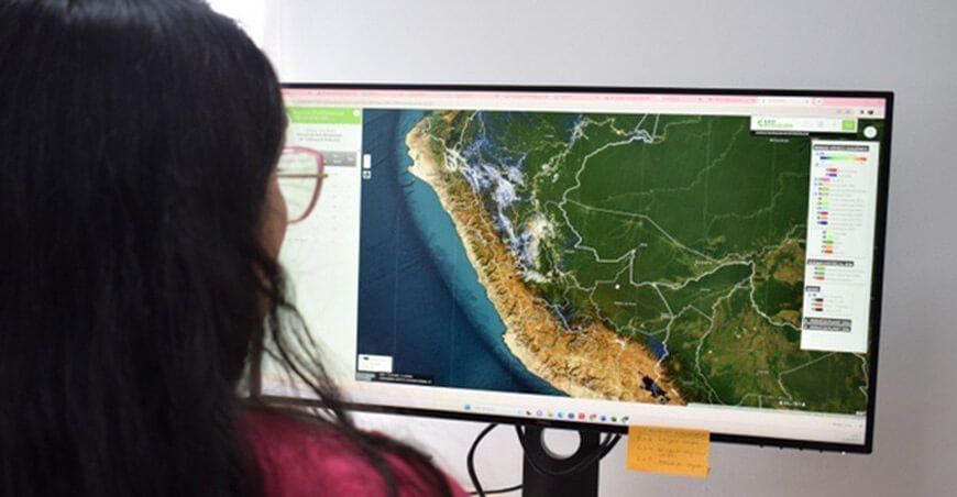Minam entregó equipos para monitoreo de bosques Perú