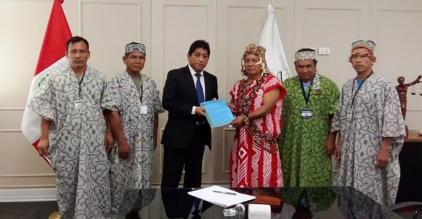 Comunidad nativa Santa Clara de Uchunya rechaza frente de defensa creado por IDL y FPP Ucayali Perú