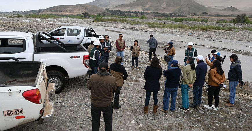 ANA realiza limpieza y descolmatación en márgenes del río Chancay - Huaral