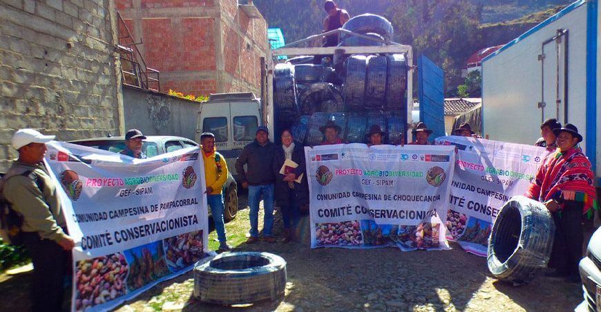 Minam entregó equipos y herramientas agrícolas a comunidades conservacionistas