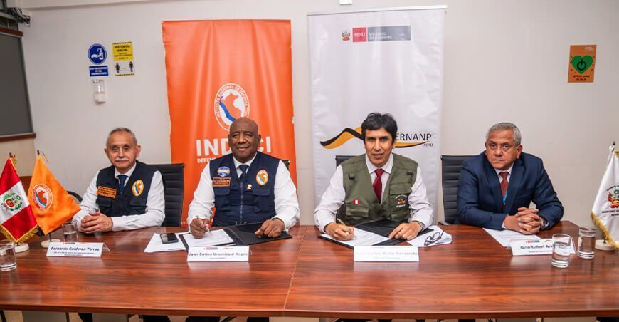 Sernanp e Indeci fortalecen gestión de riesgos en áreas protegidas a Perú