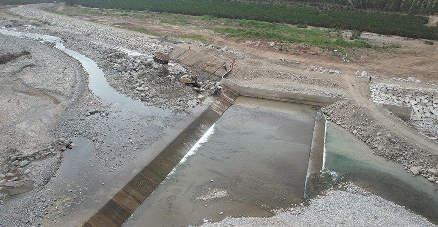 obras de defensa ribereñas Perú
