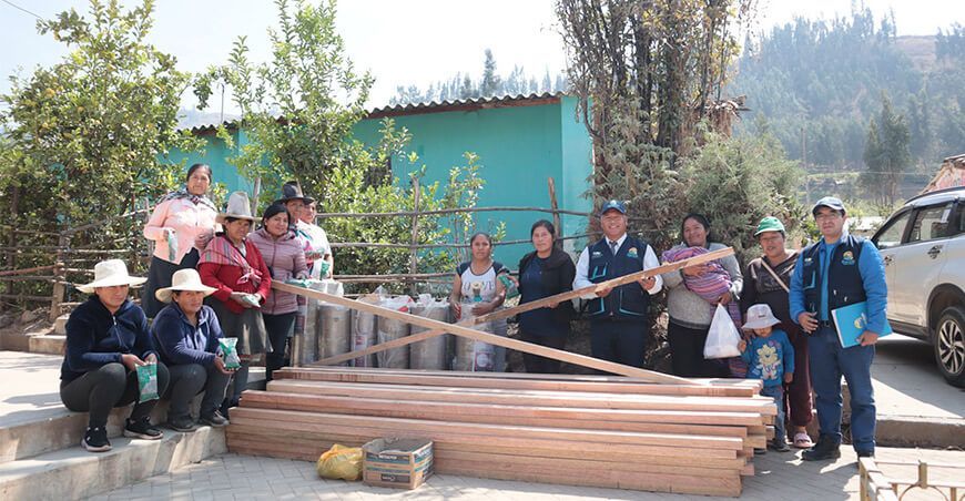 Impulsan producción de cuyes en el distrito de Acopampa Ancash Perú