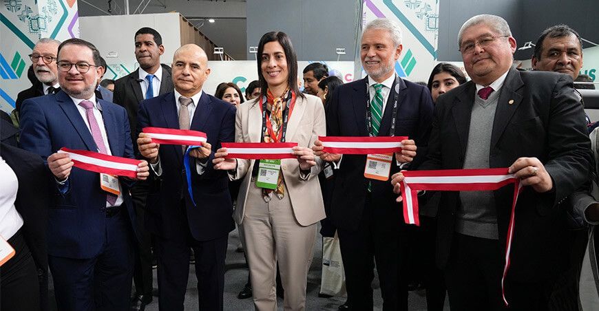 Productores del desarrollo alternativo de Devida participan en Expoalimentaria