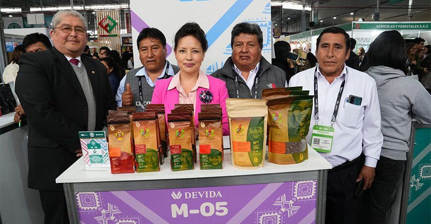 Productores del desarrollo alternativo de Devida participan en Expoalimentaria