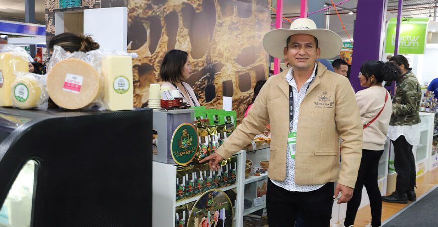 Cajamarca presente en la Expoalimentaria quesos y cafés Perú cajamarquinos