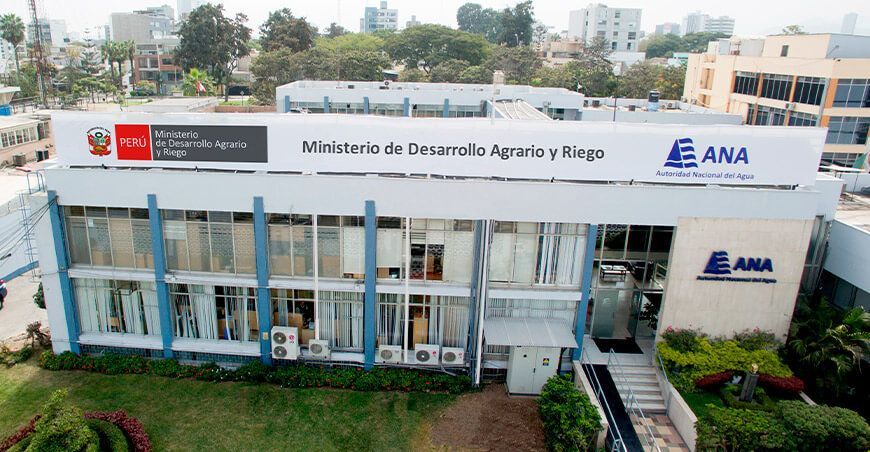 Sede fachada principal de la Autoridad Nacional del Agua ANA