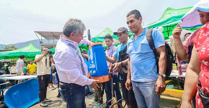 GORE Huánuco entregó herramientas agrícolas a productores de Leoncio Prado 
