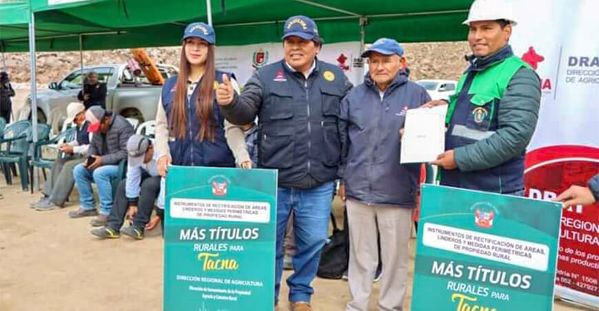 títulos de propiedad rural a productores de Tarata Tacna Perú