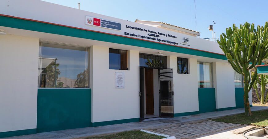 INIA inauguró moderno laboratorio de suelos, agua y foliares en Moquegua