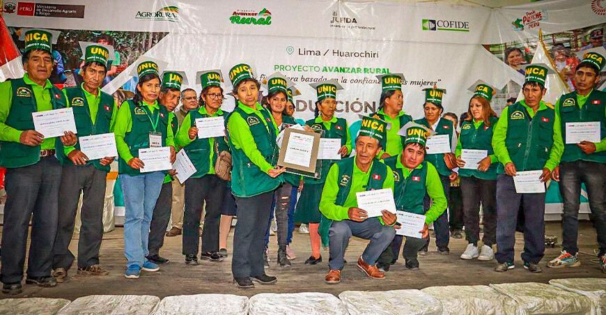 Agro Rural otorga reconocimiento a 128 pequeños productores de Huarochirí Lima Perú
