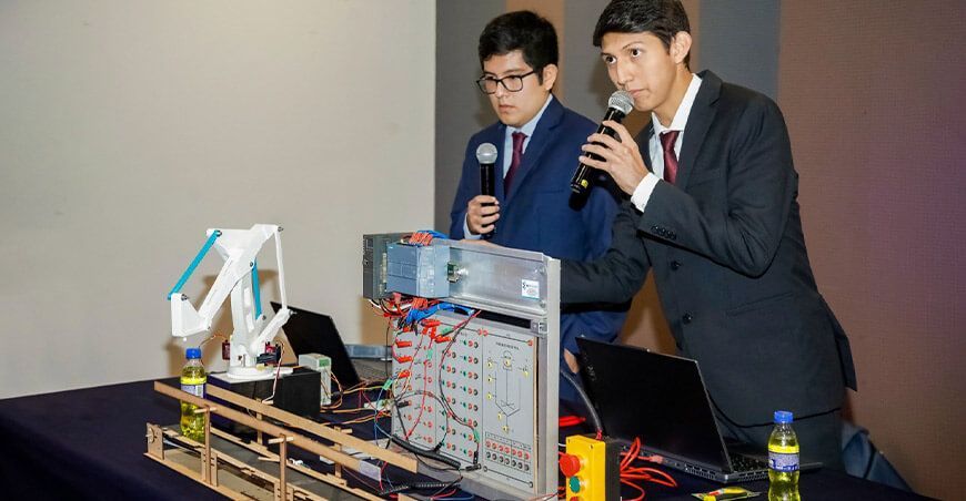 Estudiantes de la USIL presentan proyectos que mejoran procesos en agroindustria y textiles Perú