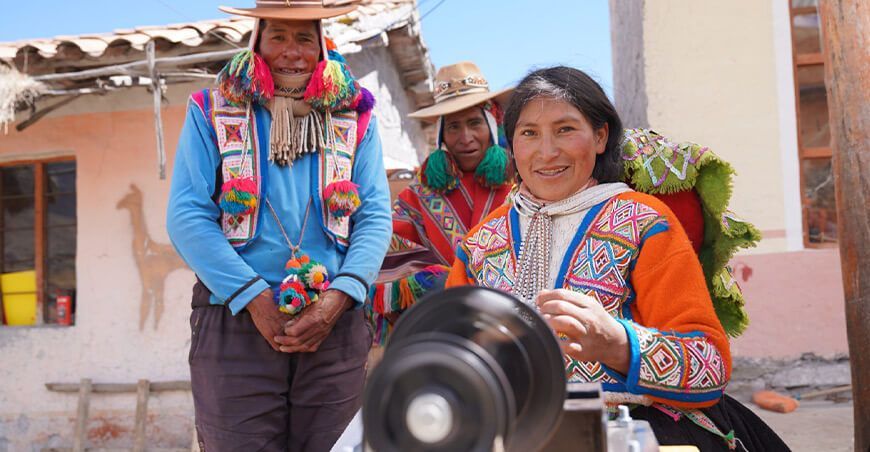 CITE textil Camélidos productores de alpacas Puno Perú