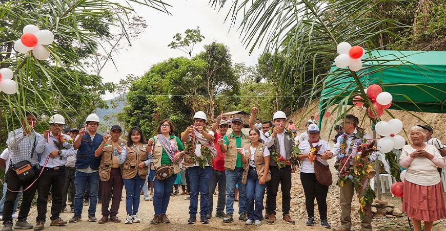 Mejoraron 13.69 kilómetros de camino vecinal en Sivia Ayacucho Devida Perú