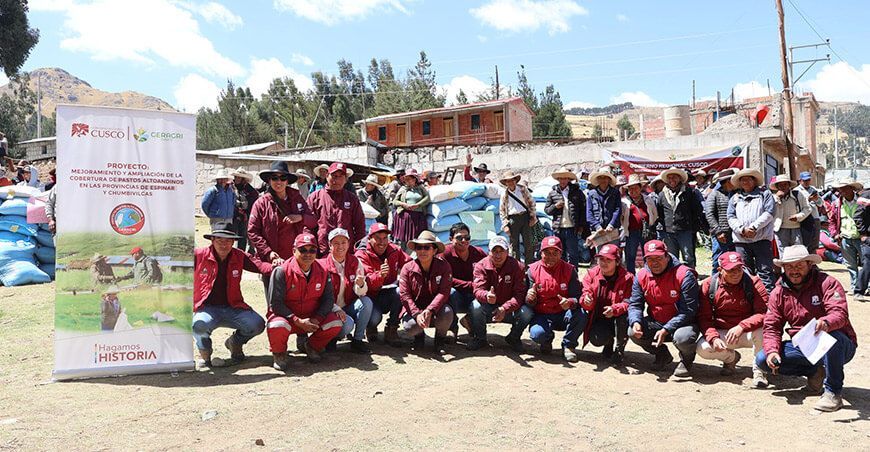 GORE Cusco entrega semillas de pastos productores de Chumbivilcas Perú