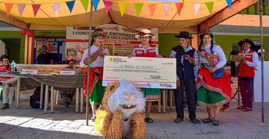 Familias rurales ganaron S/193 400 para desarrollar emprendimientos Arequipa Foncodes Perú
