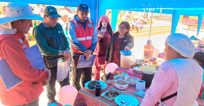 Madres de Pamparomás Ancash presentaron potajes nutritivos para combatir la anemia y desnutrición infantil, como caldo de cuy, pan de tarwi y causa de palta