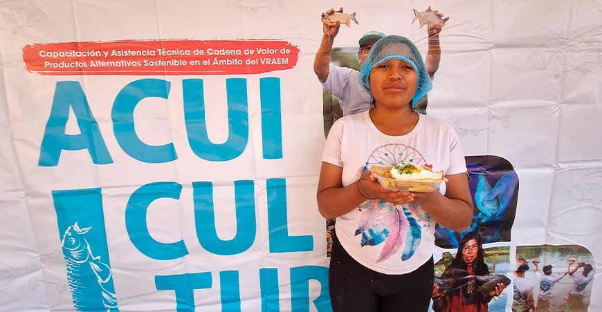 Piscicultoras aprenden a preparar innovadoras recetas con trucha y paco con asistencia de Devida Perú
