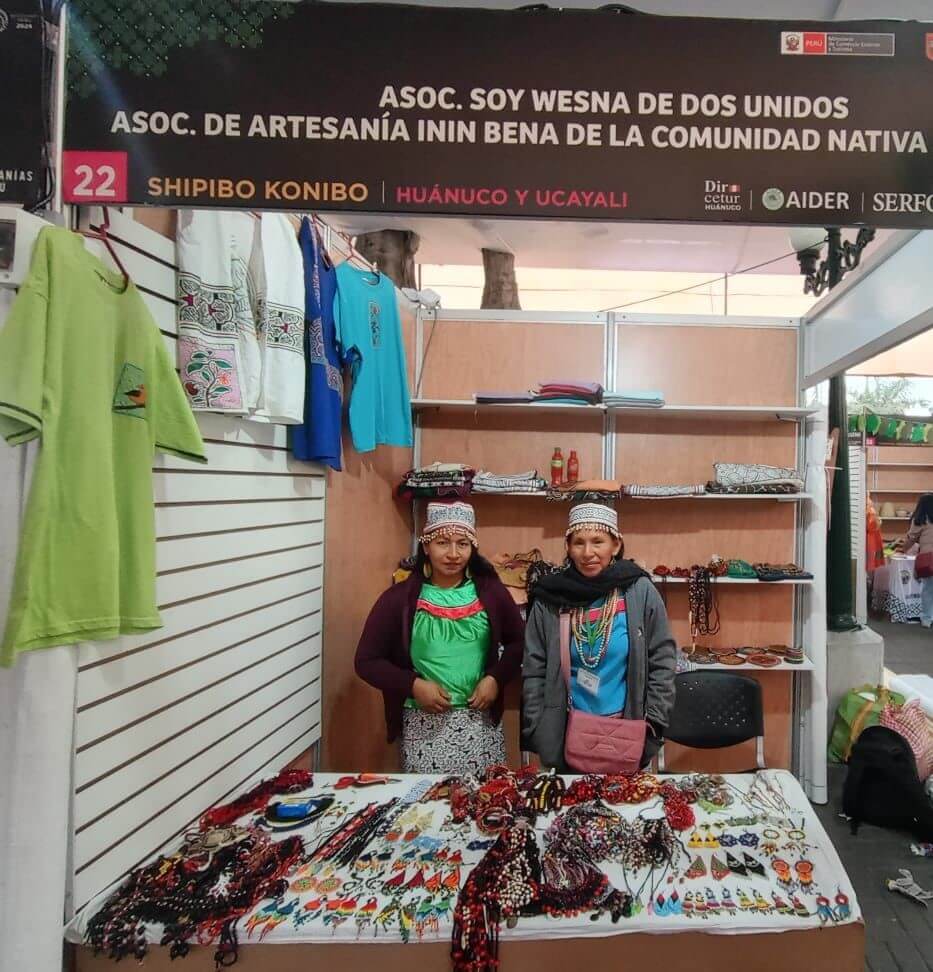 Serfor promueve productos amazónicos en la Feria Arte Nativa