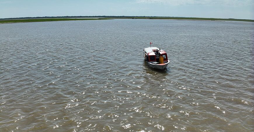 Senamhi utiliza tecnología Doppler para medir caudales en el río Amazonas Perú