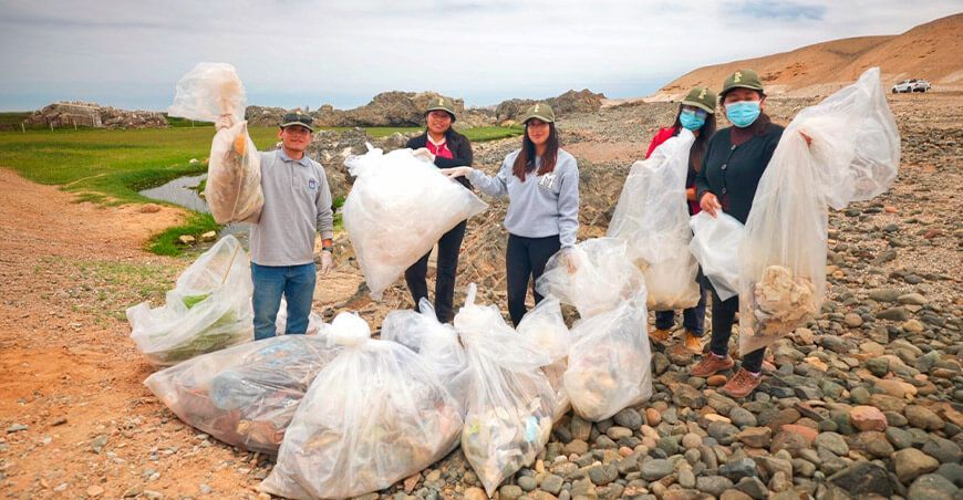 limpieza y cuidado de los Humedales de Ite Tacna Southern Perú