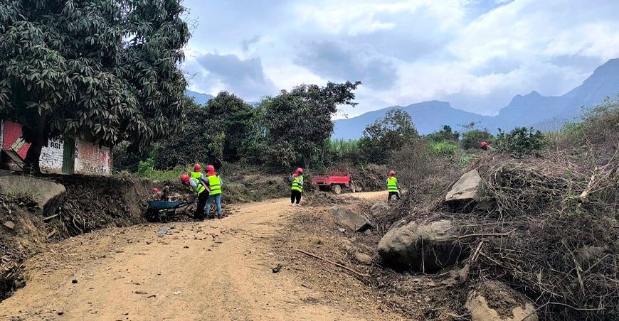 Foncodes mejora caminos vecinales en 22 centros poblados de Salas, Cañaris e Incahuasi en Lambayeque Perú