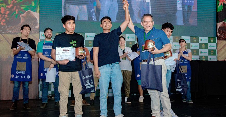 Kit Kennedy Paye Sullca, originario de San Pedro de Putina Punco de Puno, logró segundo lugar en Campeonato Nacional de Catadores Ficafé Perú